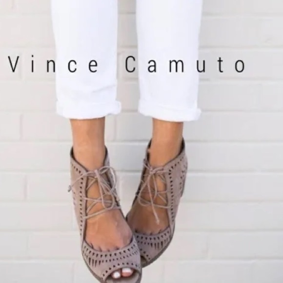 Vince Camuto Tarita Lace Up Sandals - Picture 9 of 9